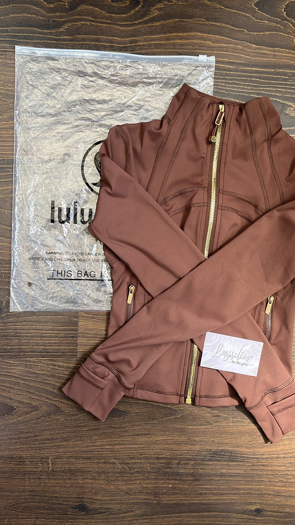 Brown Gold Zip Cropped Lulu (S) (QUICK 🚢)